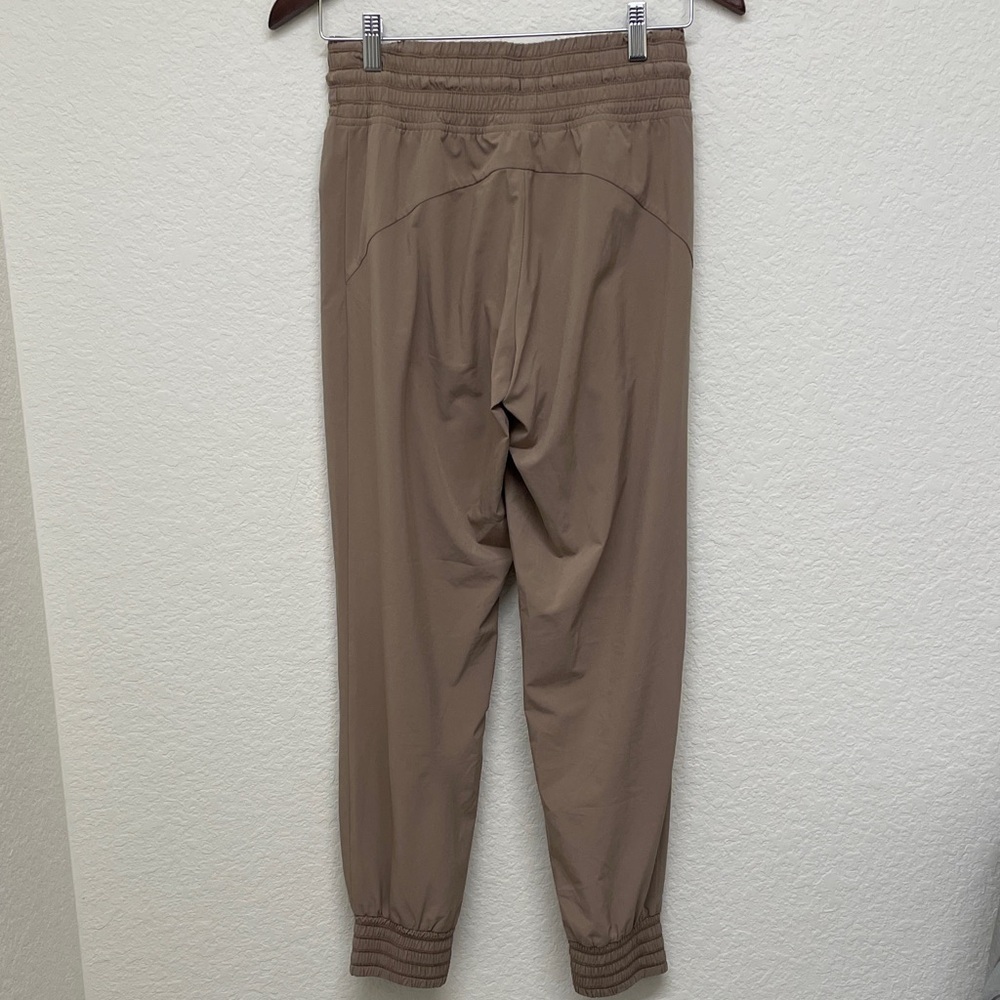 Athleta Camden Jogger Pant Drawstring Pull On Women’s 0 Brownstone Beige - Picture 3 of 16
